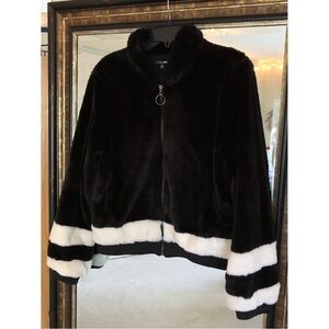 Faux Fur Fleece Bomber Jacket Full Zipper Black & White Striped